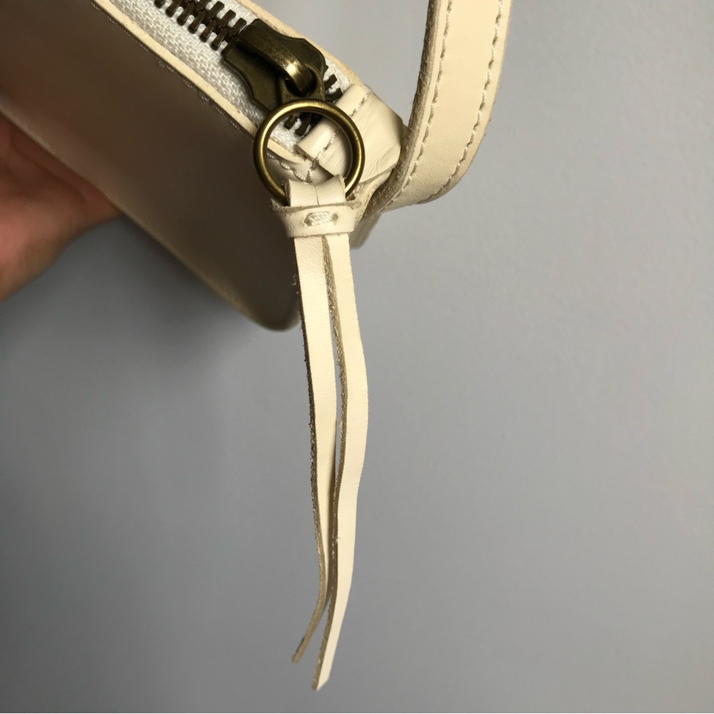 Madewell Cream Crossbody Bag - Picture 10 of 16